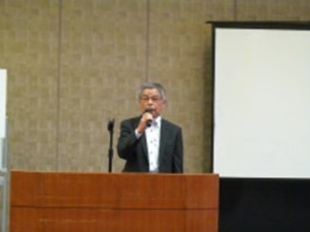 辻村さんのお写真